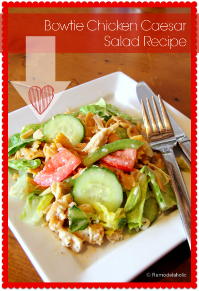 Bowtie Chicken Caesar Salad Recipe | FOODIEaholic.com #cooking #recipe #salad #chicken #pasta