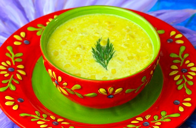 Creamy Corn Soup | FOODIEaholic.com #summer #soup #chilled #corn