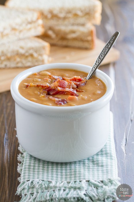 foodieaholic-Bean-and-Bacon-Soup-taste-and-tell