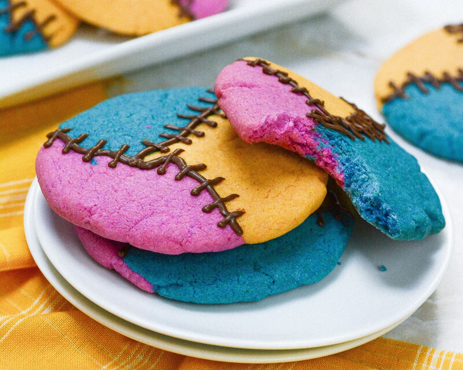 Foodieaholic | Sally's Stitched Cookies: Inspired by the Nightmare